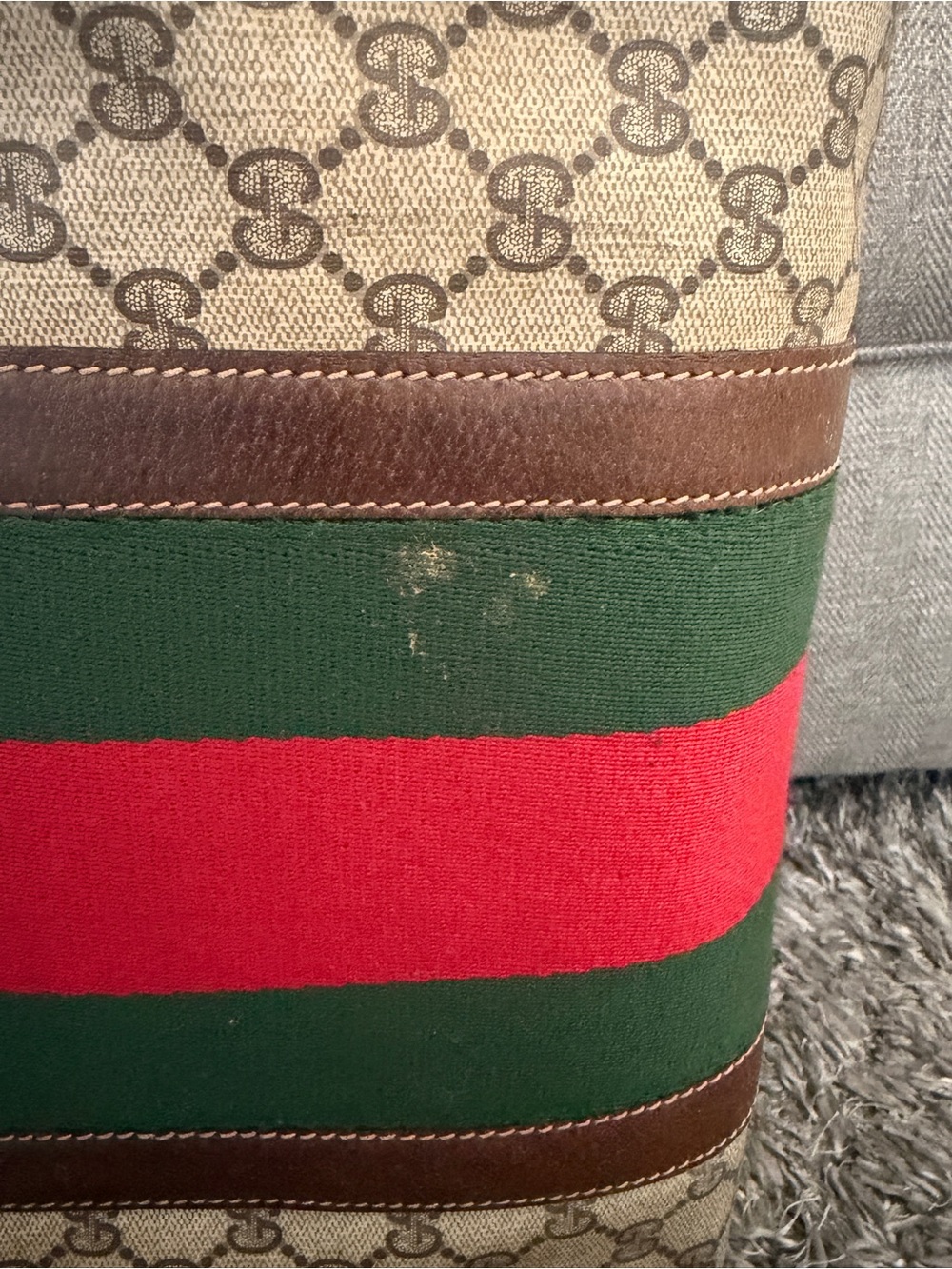 Vintage Gucci Duffel Travel Bag - Picture 5 of 16